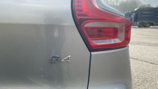 Volvo XC40 2.0 B4P Ultimate Dark 5dr Auto Petrol Estate